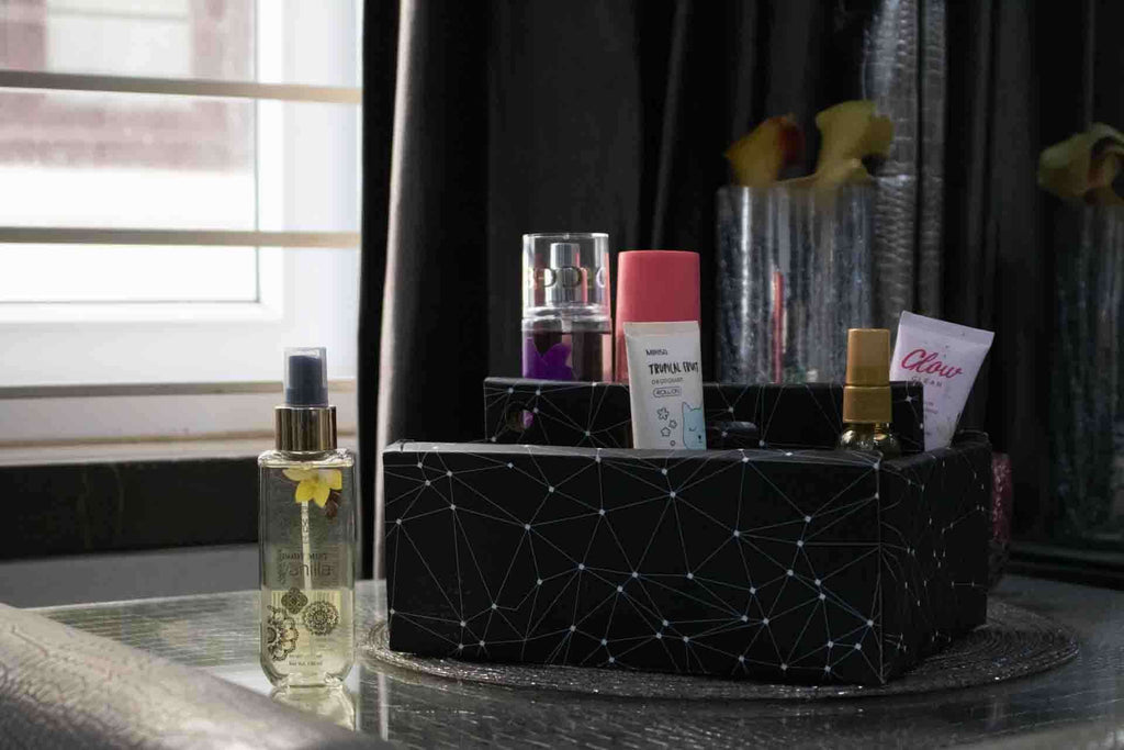Black Desk organiser